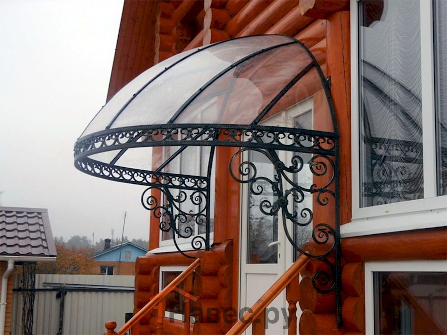 Навес из поликарбоната